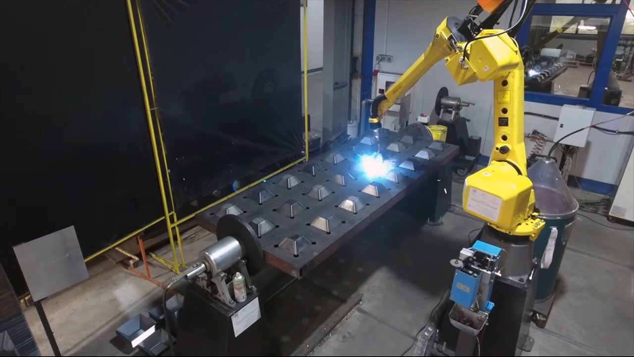 betonblock-robot-welding